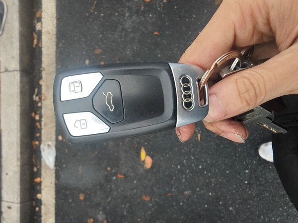 Audi Q5L 2018, 143400 км, за 18527 USD - фото 9