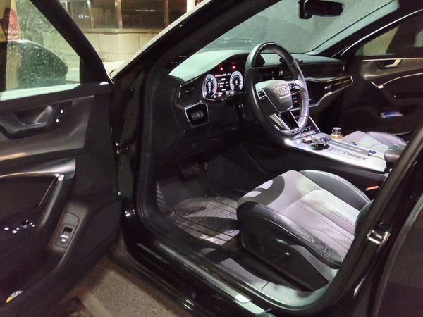 Audi A6L 2019, 26800 км, за 35943 USD - фото 17