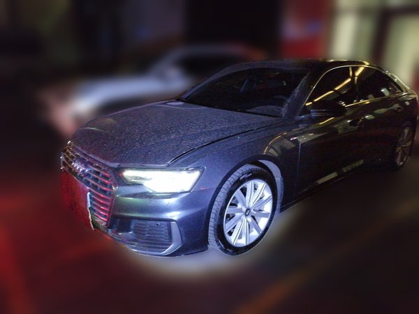 Audi A6L 2020, 39000 км, за 32606 USD