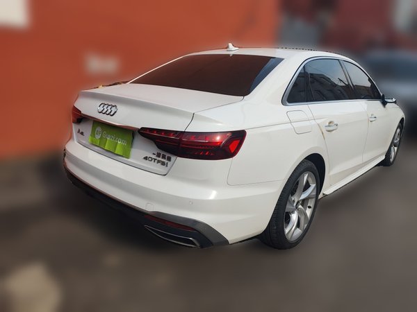 Audi A4L 2020, 111000 км, за 19345 USD - фото 6