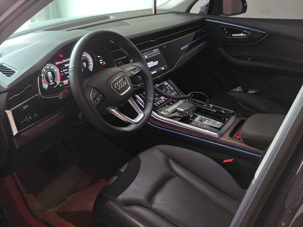 Audi Q7 2020, 32300 км, за 0 USD - фото 16