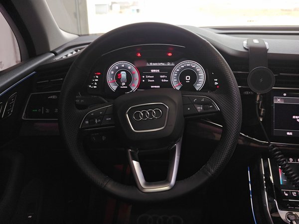 Audi Q7 2020, 32300 км, за 0 USD - фото 11