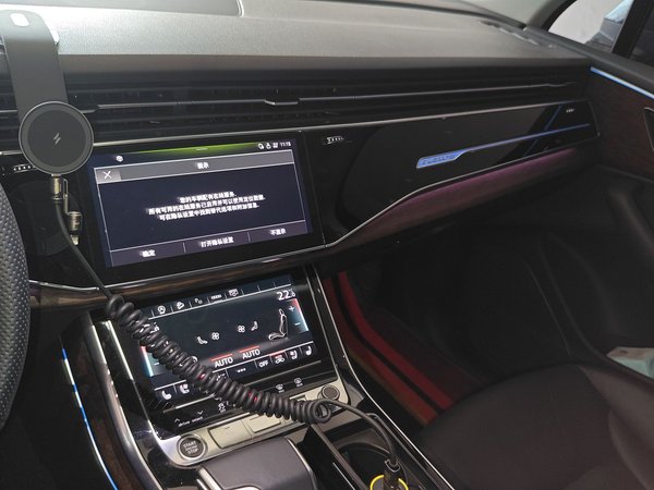 Audi Q7 2020, 32300 км, за 0 USD - фото 14