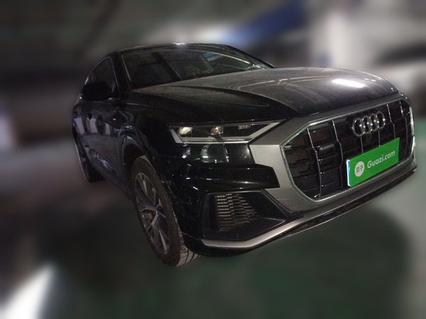 Audi Q8 2021, 49300 км, за 57935 USD