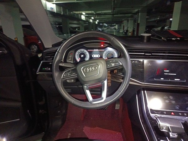 Audi Q8 2021, 49300 км, за 57935 USD - фото 11