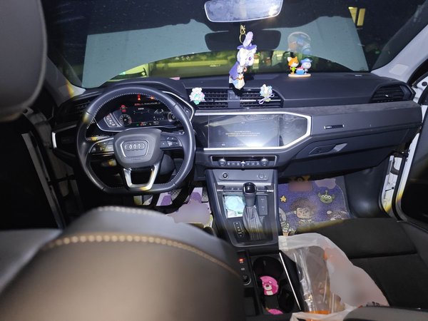 Audi Q3 2022, 36400 км, за 22540 USD - фото 10