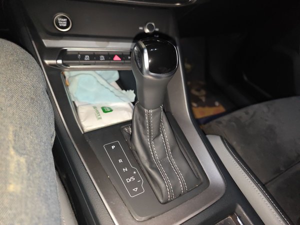 Audi Q3 2022, 36400 км, за 22540 USD - фото 15