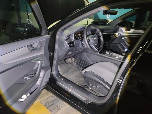 Audi A6L 2023, 43200 км, за 40799 USD - фото 17