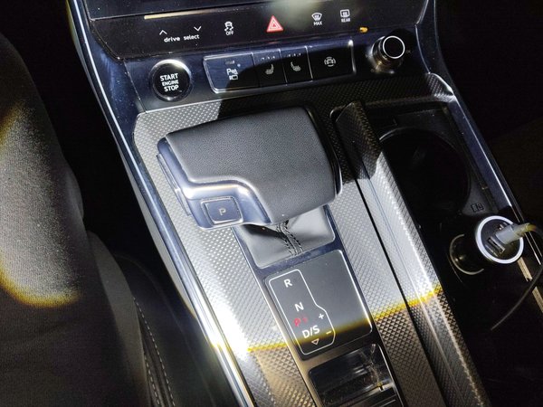 Audi A6L 2023, 43200 км, за 40799 USD - фото 15