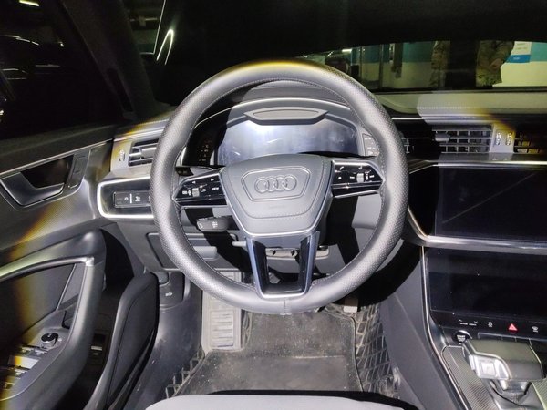 Audi A6L 2023, 43200 км, за 40799 USD - фото 11