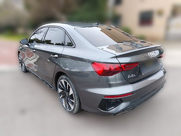 Audi A3 2024, 27799 км, за 19736 USD