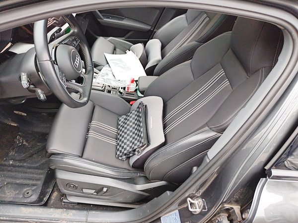 Audi A3 2024, 27799 км, за 19736 USD - фото 16