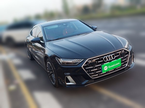 Audi A7L 2025, 5200 км, за 47762 USD