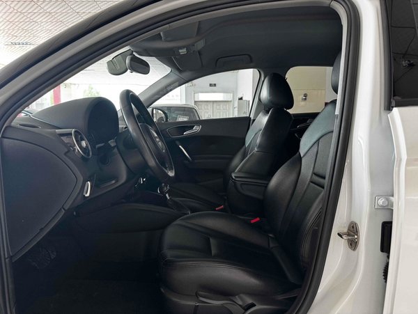 Audi A1 2016, 107800 км, за 9076 USD - фото 13