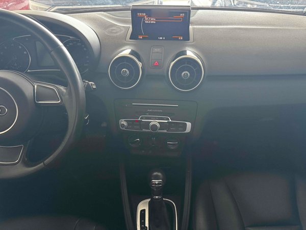 Audi A1 2016, 107800 км, за 9076 USD - фото 40