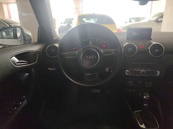 Audi A1 2016, 107800 км, за 9076 USD - фото 19