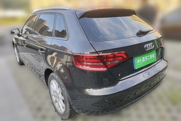 Audi A3 2014, 61400 км, за 5475 USD