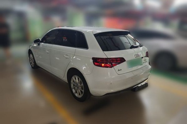 Audi A3 2014, 103100 км, за 6045 USD