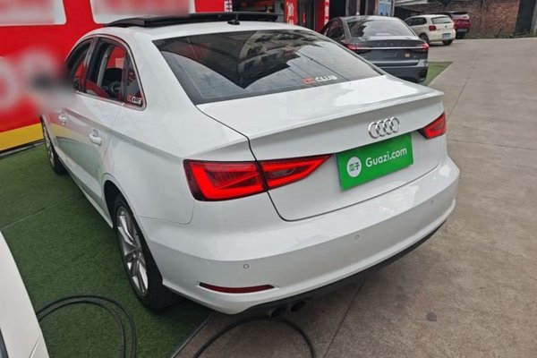 Audi A3 2014, 118600 км, за 7968 USD