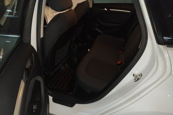 Audi A3 2014, 98100 км, за 8242 USD