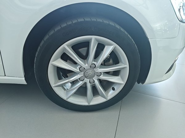 Audi A3 2015, 104500 км, за 9094 USD
