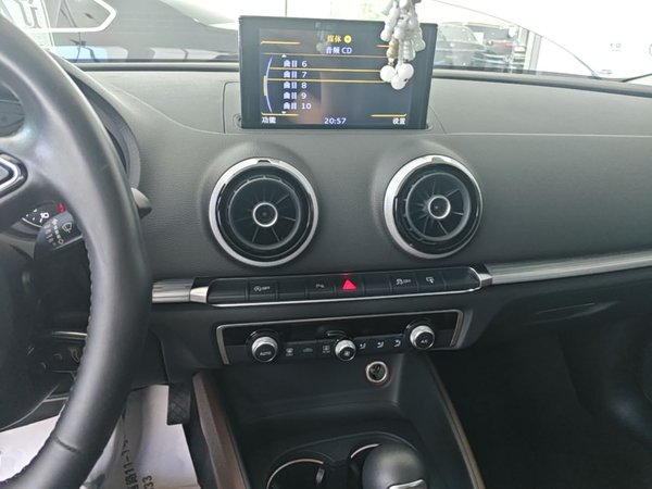 Audi A3 2015, 104500 км, за 9094 USD - фото 11