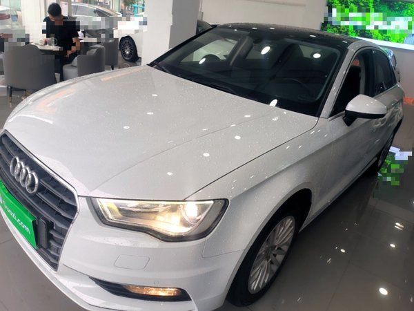 Audi A3 · 2015 год