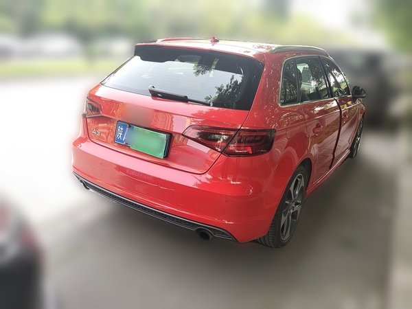 Audi A3 2015, 86000 км, за 9877 USD