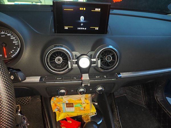 Audi A3 2016, 72600 км, за 8348 USD - фото 14