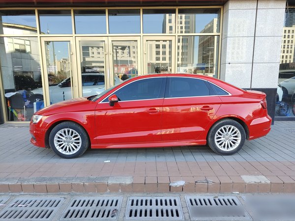 Audi A3 2016, 106300 км, за 7371 USD