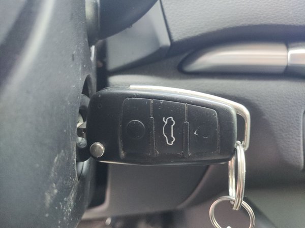 Audi A3 2016, 171300 км, за 8808 USD - фото 11