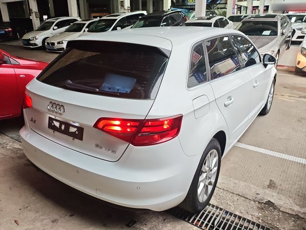 Audi A3 2016, 125800 км, за 8260 USD