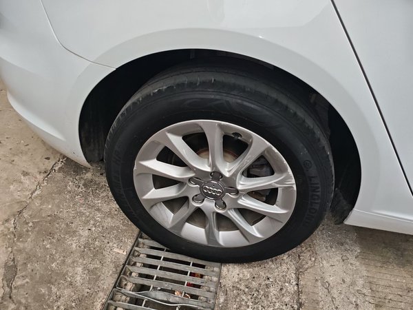 Audi A3 2016, 125800 км, за 8260 USD - фото 10