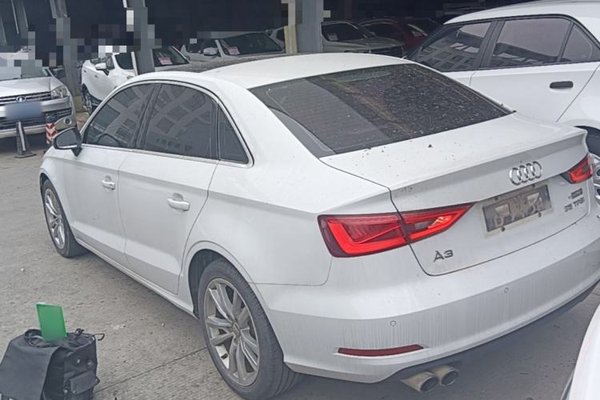 Audi A3 2016, 129300 км, за 8954 USD