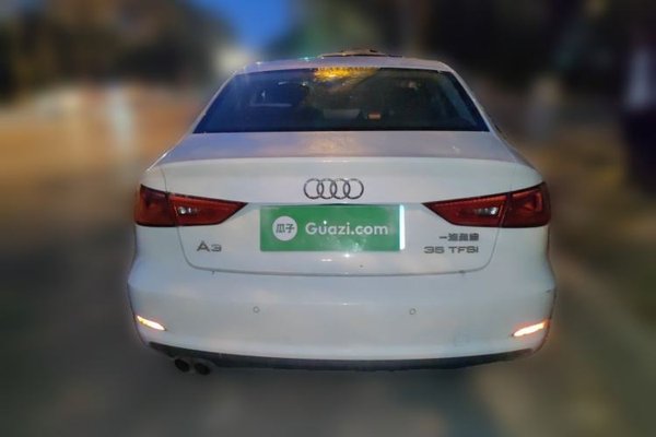 Audi A3 2016, 131200 км, за 7134 USD