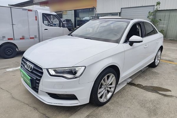 Audi A3 · 2016 год