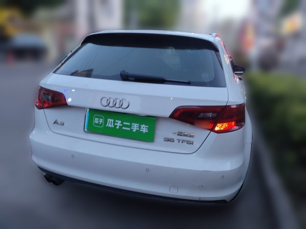 Audi A3 2016, 90800 км, за 8304 USD