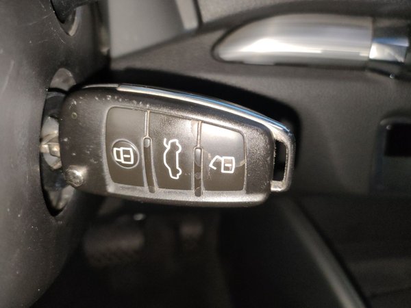 Audi A3 2016, 90800 км, за 8304 USD - фото 9