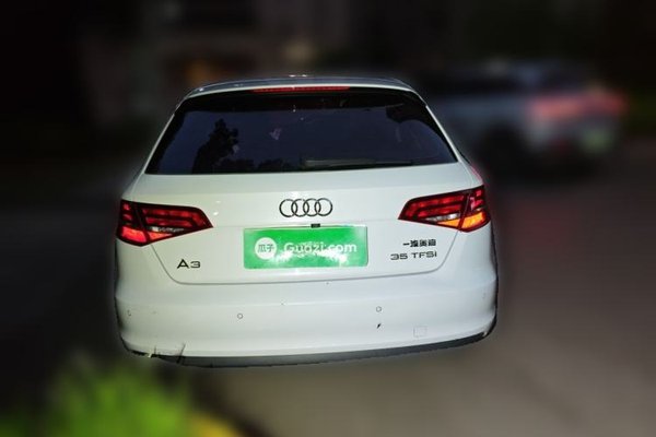 Audi A3 2016, 91300 км, за 7874 USD