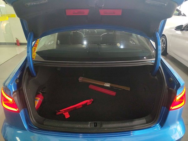 Audi A3 2016, 121200 км, за 8744 USD - фото 19