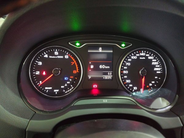 Audi A3 2016, 121200 км, за 8744 USD - фото 13