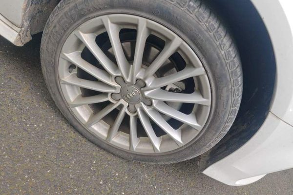Audi A3 2017, 44000 км, за 10882 USD