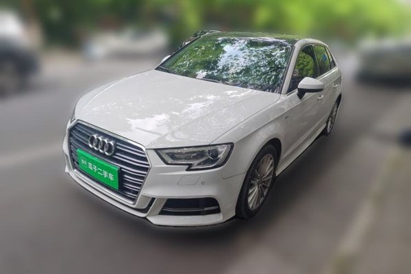 Audi A3 · 2017 год