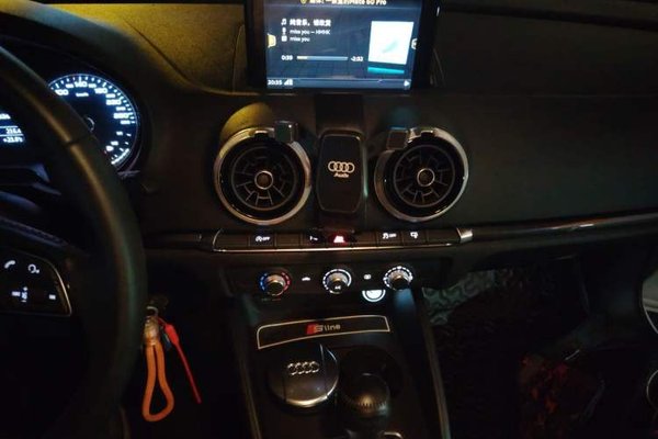 Audi A3 2017, 56600 км, за 12071 USD - фото 13
