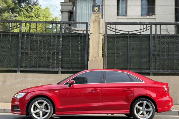 Audi A3 2018, 71700 км, за 10203 USD - фото 15