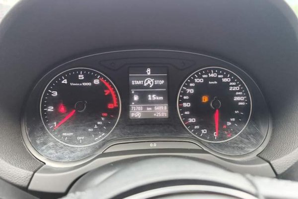 Audi A3 2018, 71700 км, за 10203 USD - фото 20