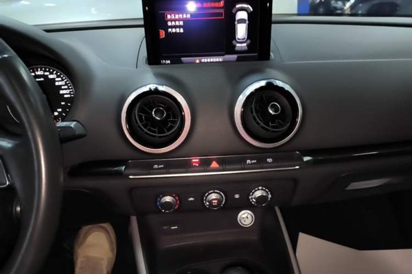 Audi A3 2018, 79200 км, за 10134 USD - фото 15