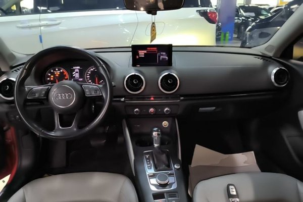 Audi A3 2018, 79200 км, за 10134 USD - фото 12
