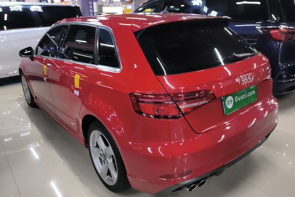 Audi A3 2018, 79200 км, за 10134 USD