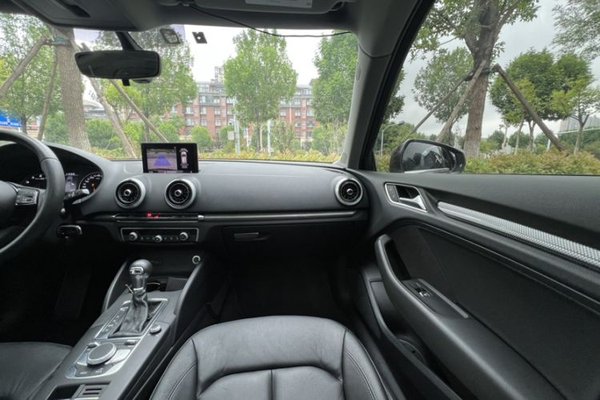 Audi A3 2018, 85100 км, за 11240 USD - фото 37